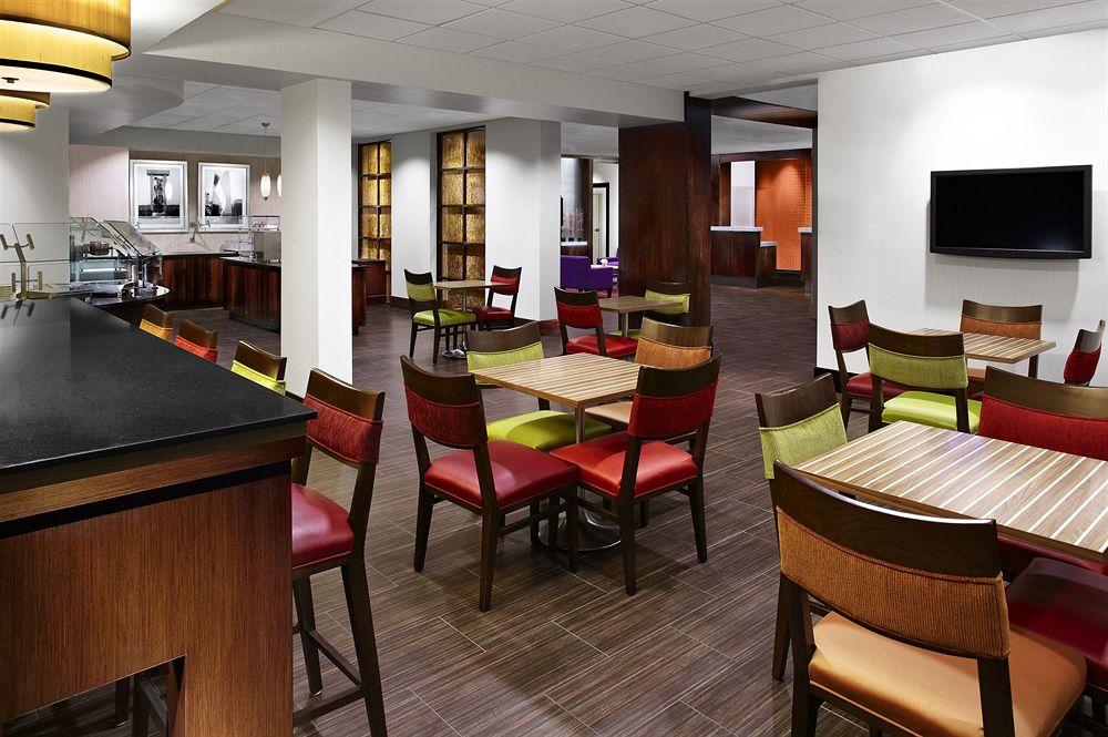 Four Points By Sheraton Memphis East Екстериор снимка
