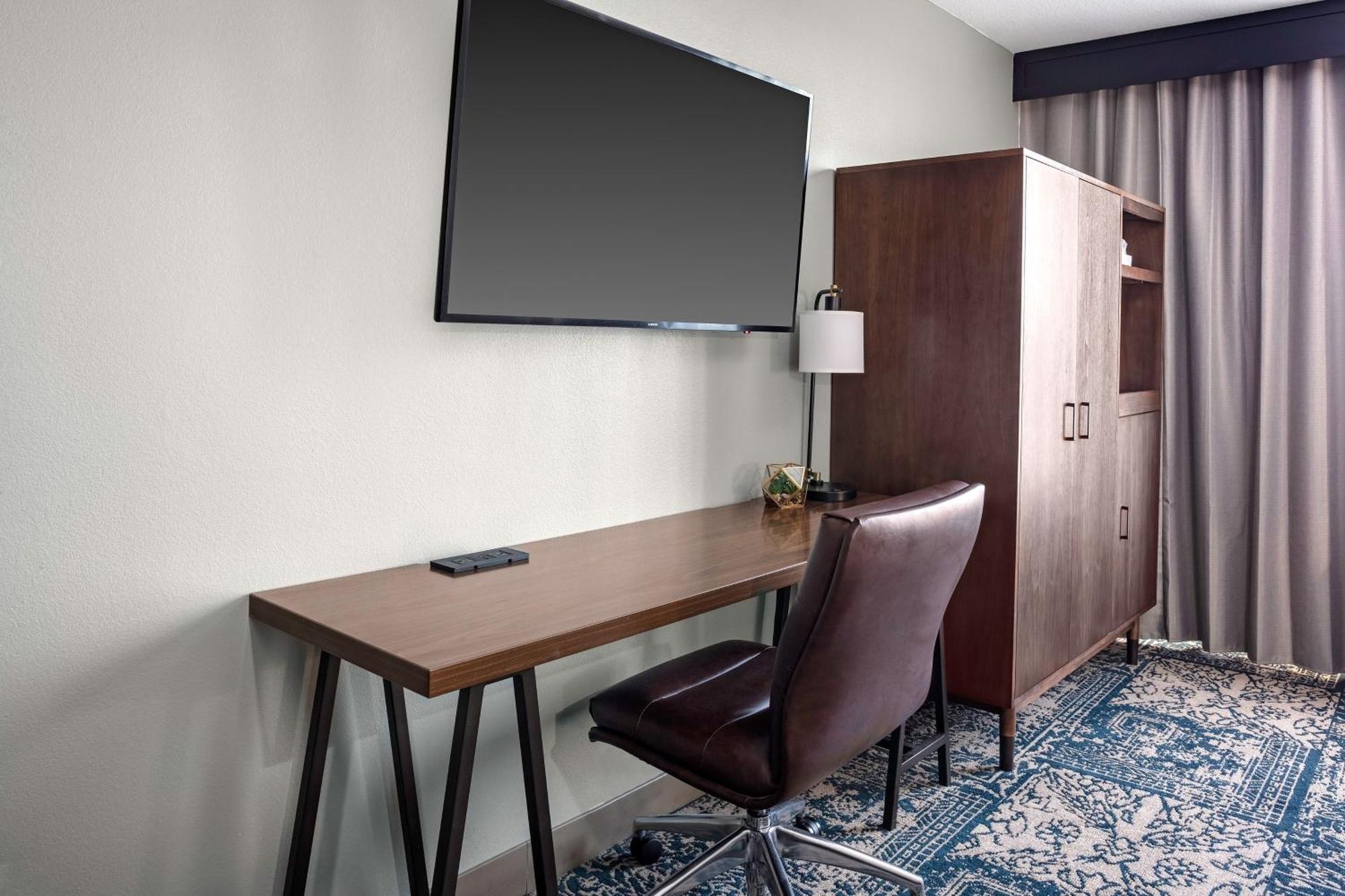 Four Points By Sheraton Memphis East Екстериор снимка
