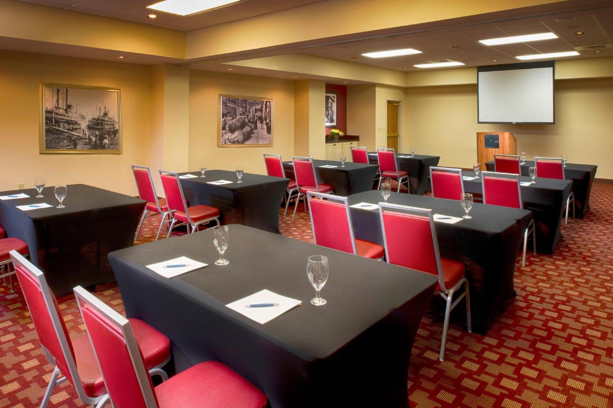 Four Points By Sheraton Memphis East Екстериор снимка
