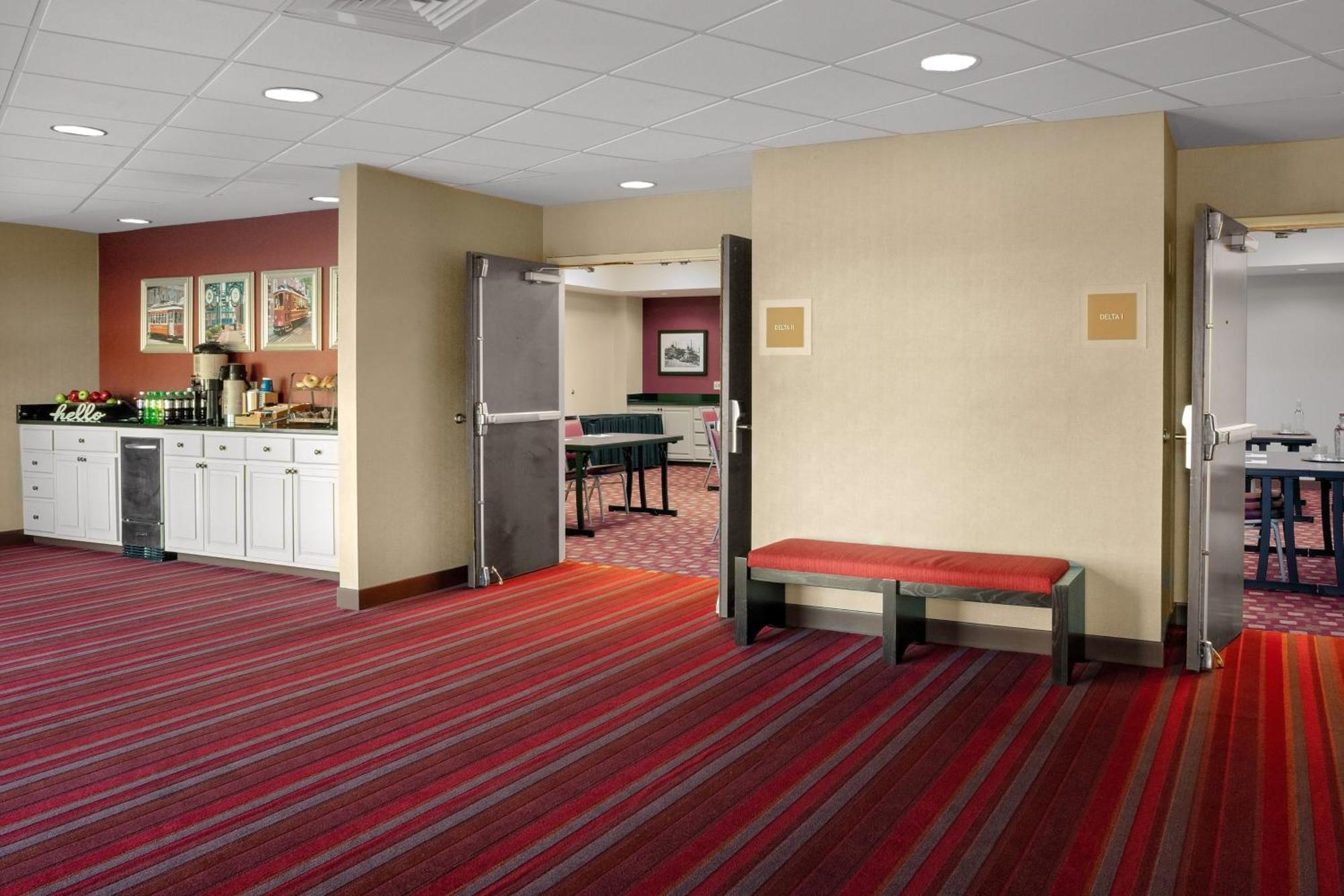 Four Points By Sheraton Memphis East Екстериор снимка